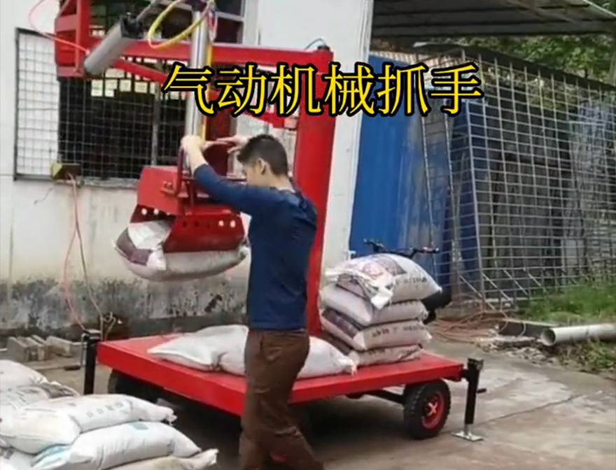 巴楚县机械抓手农用随车抓机械抓手助力机械臂详细视频图片巴楚县多功能机械抓手青储搬运机